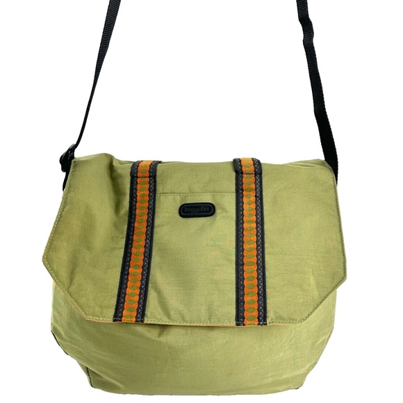 Like New! BAGGALLINI Unisex Crossbody/Messenger Bag - Picture 1 of 7